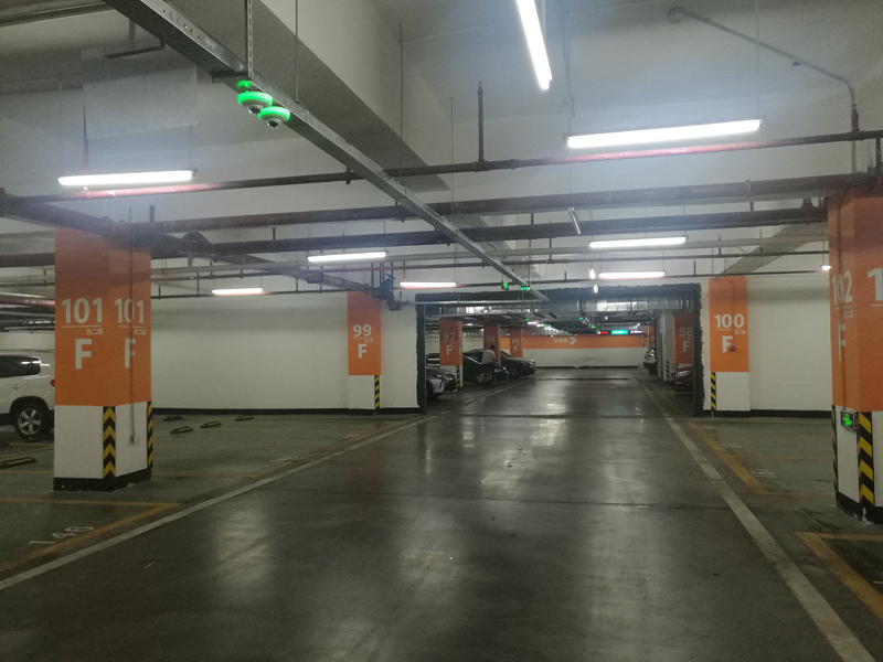 環(huán)球貿(mào)易廣場全視頻車位引導系統(tǒng)